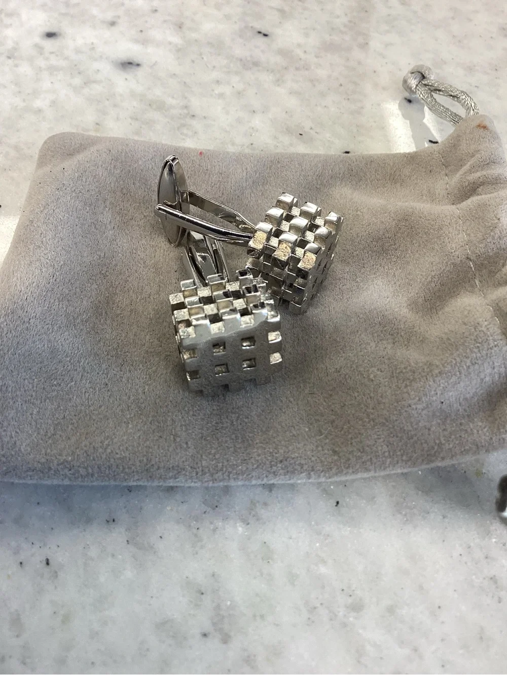 Men's Silver Tone Geometric Cufflinks - Brand Unknown